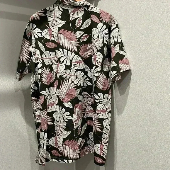Men’s olive green and rose pink palm print Hawaiian shirt size: xxl - Picture 3 of 3